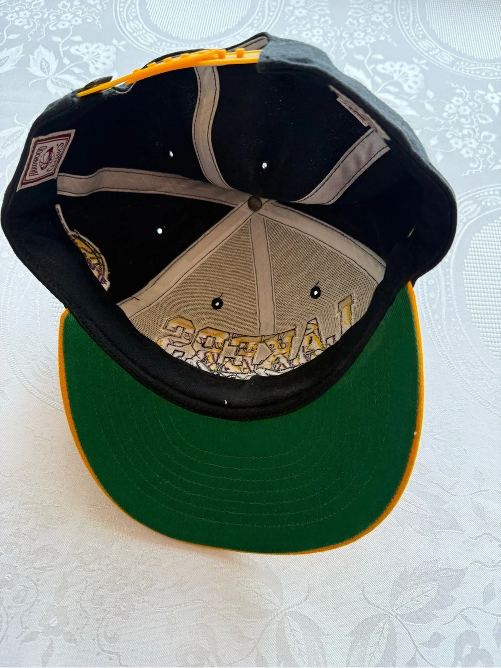 Forty Seven Brand Los Angeles Lakers Black/Gold Snapback Hat Embroidered Cup HWC